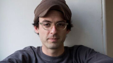 Clap Your Hands Say Yeah