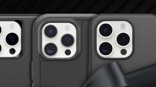 Stock the Stockings with Holiday Tech Deals from OtterBox