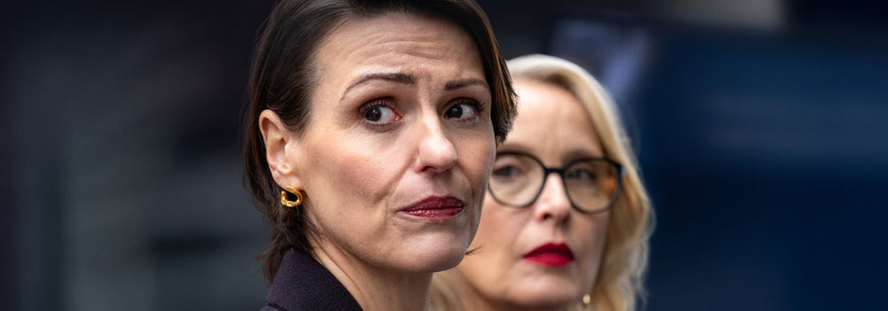 Suranne Jones Leads High-Stakes Drama in Netflix’s "Hostage"