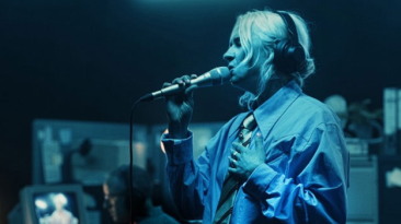HAAi Shares Unique Live Performance Film Ahead of New Album ‘HUMANiSE’