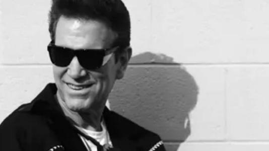 Chris Isaak