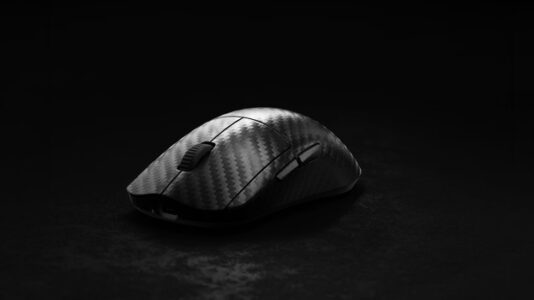 Mionix Avior Air Carbon Fiber Mouse Announced: Ultralight 8K Wireless FPS Flagship