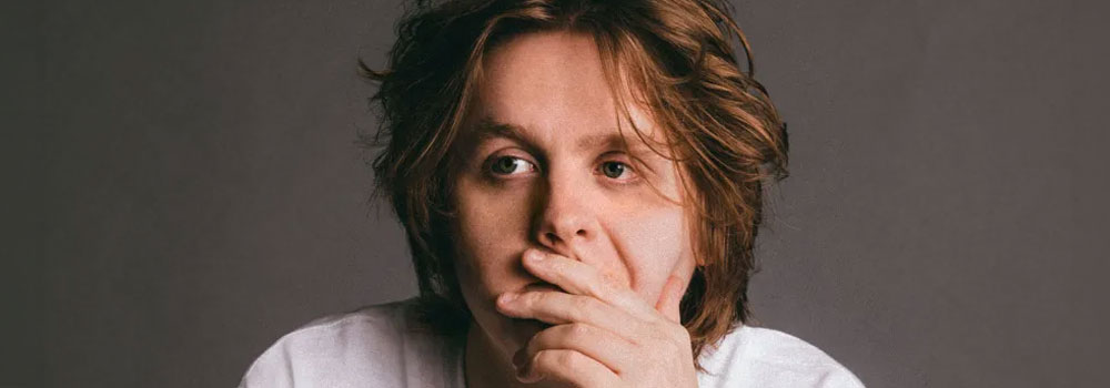 Lewis Capaldi “Stay Love” Official Video: Honoring Primary Caregivers with Free London Concert