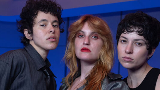 MUNA Lights Up Vevo Studios with Electrifying “Mary Jane” Performance